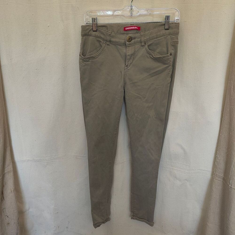 Union Bay Women's Size 9 Classic Tan Jeans Tapered